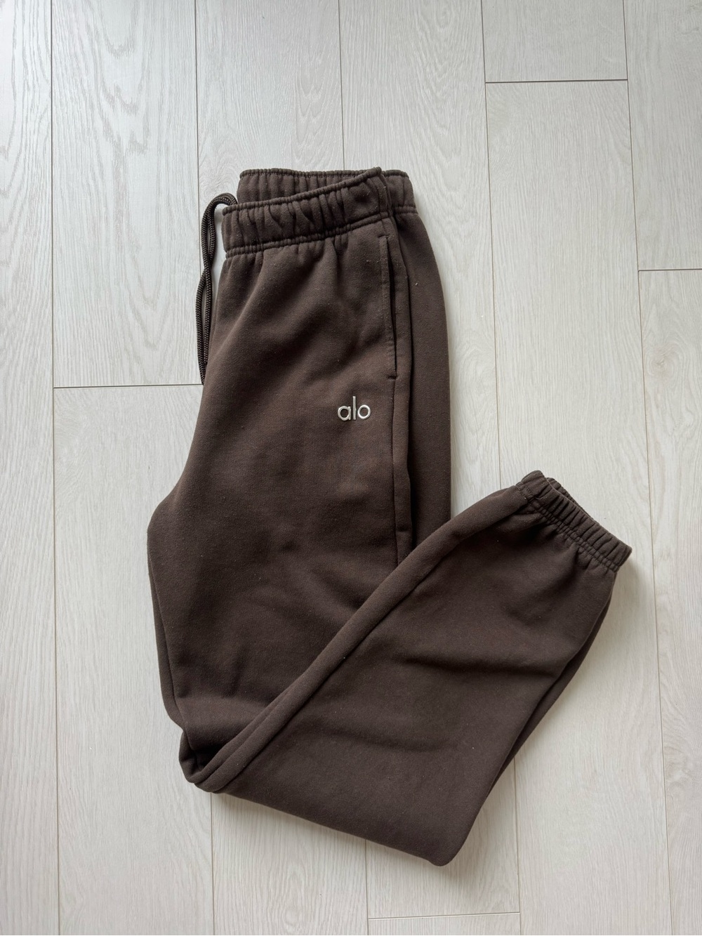 ALO Yoga Accolade Espresso Brown Sweatpants US XS